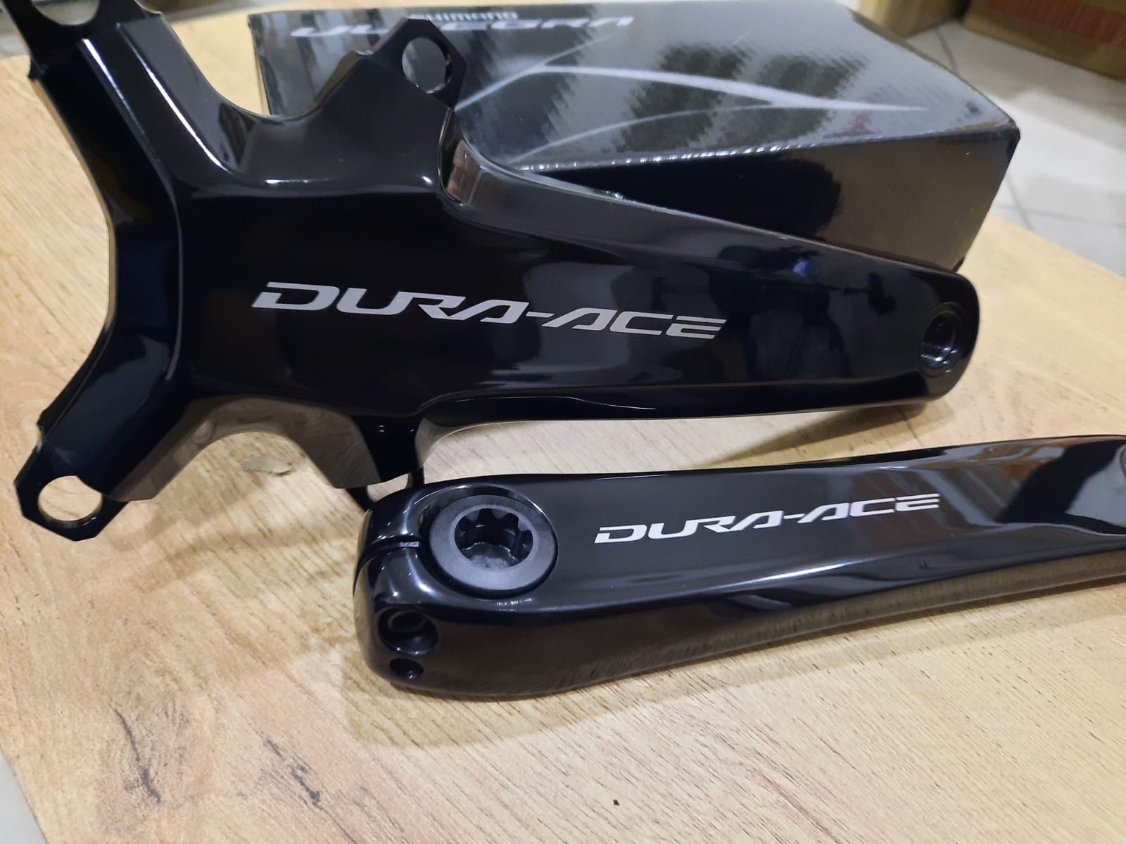 Juego de bielas shimano Dura ace r9200 12 velocidades sin coronillas