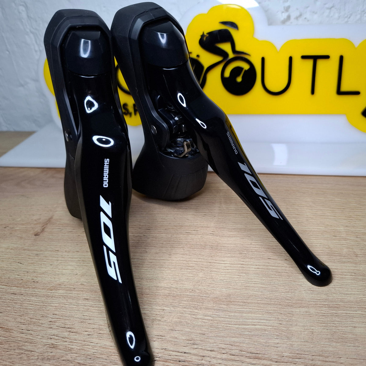 Manetas ergopower marca shimano referencia 105 r7020 mecanicas hidráulicas de 11 velocidades
