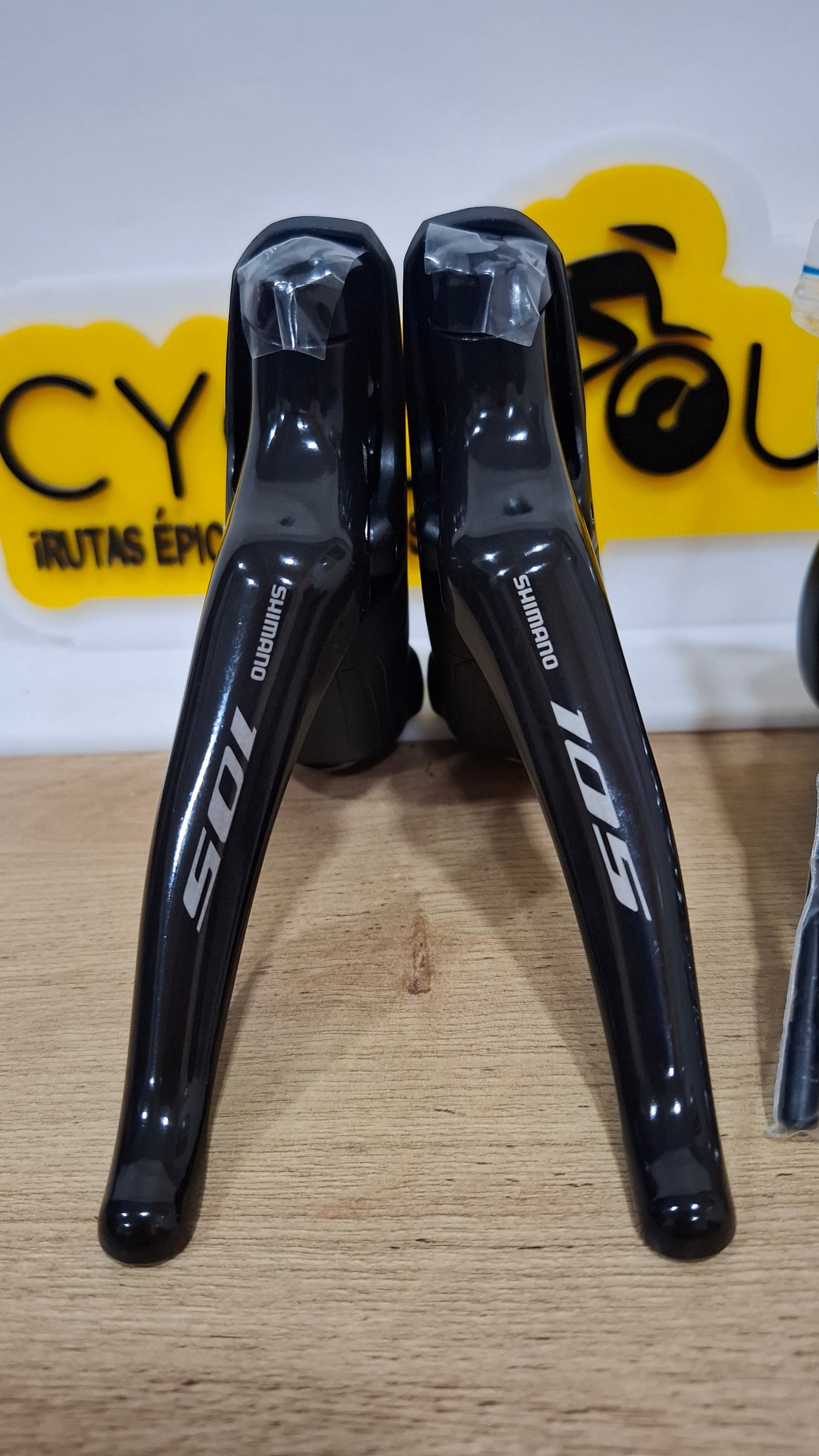 Manetas Ergopower Shimano 105 R7000
