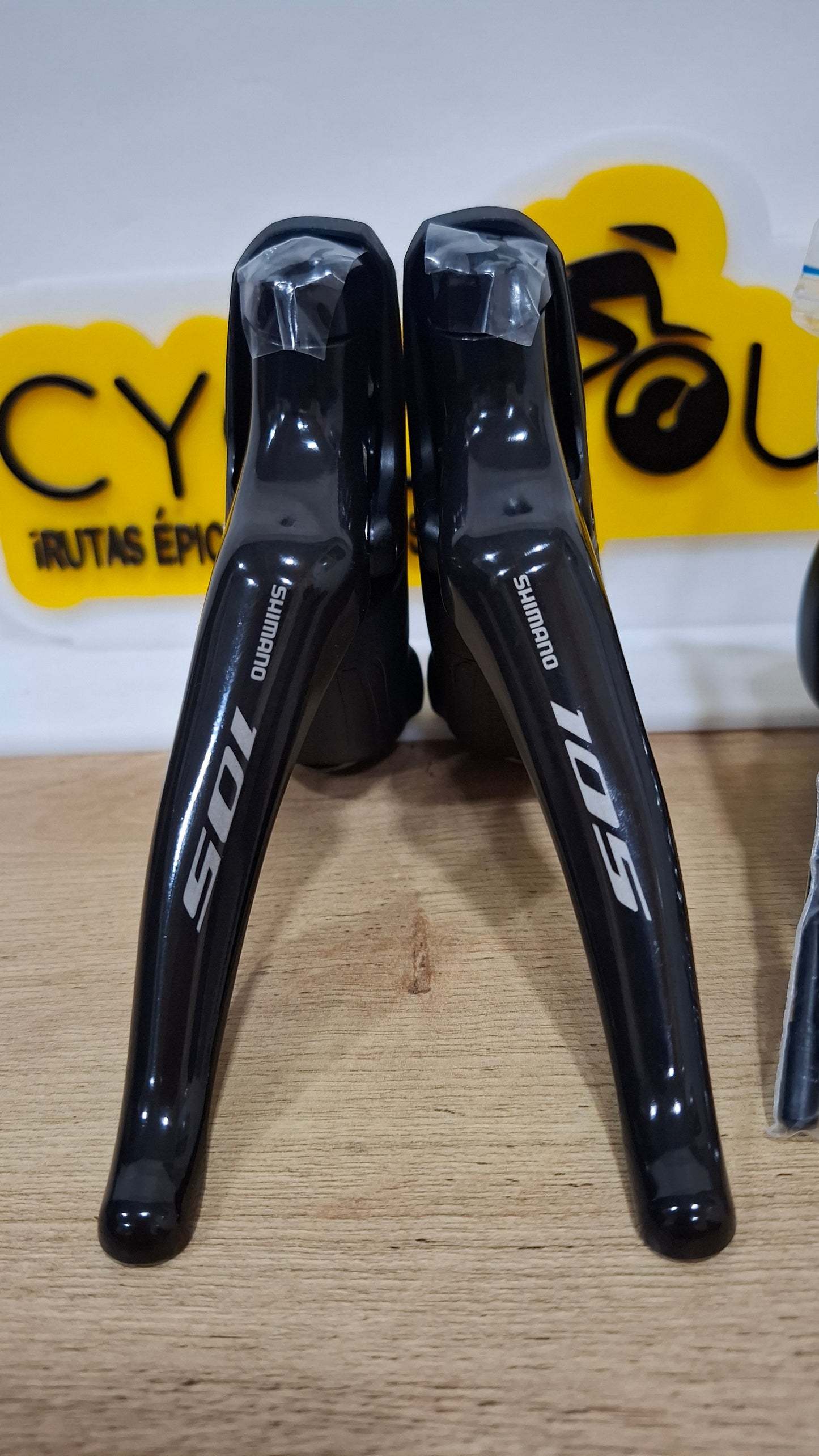 Manetas Ergopower Shimano 105 R7000