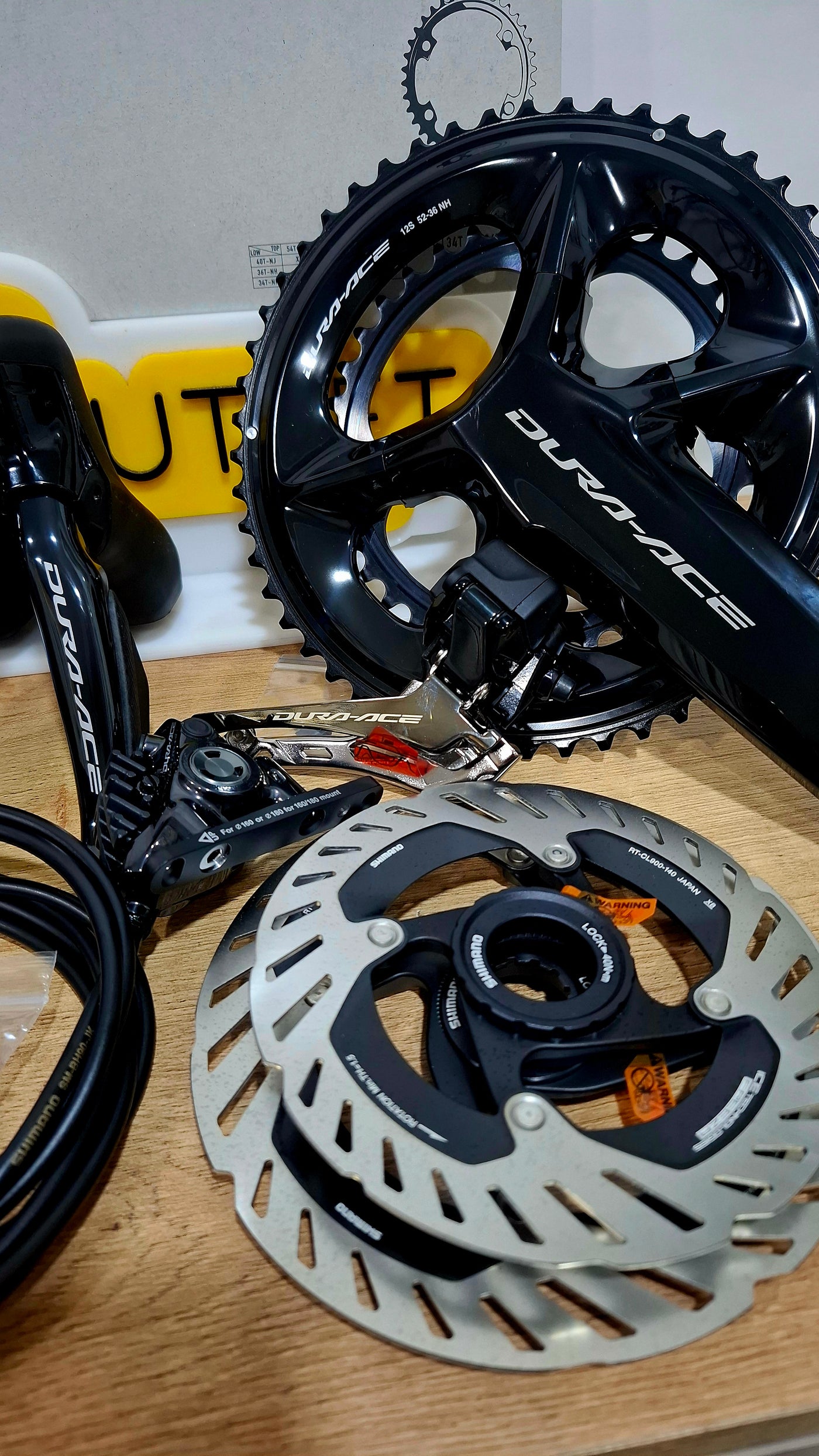 Grupo Shimano Dura Ace R9270 Electrónico Di2 Disco